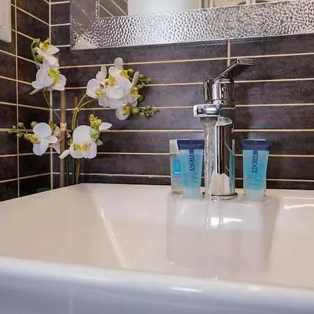 Apartamento Girolamo's Jacuzzi Place Roma